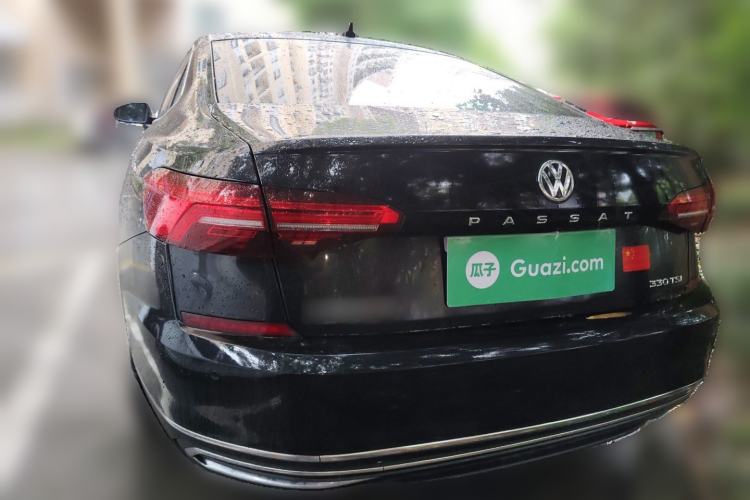 Used Volkswagen Passat 2020 330TSI Elite Edition China VI Rear