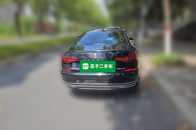 Used Volkswagen Passat 2020 330TSI Elite Edition China VI Rear