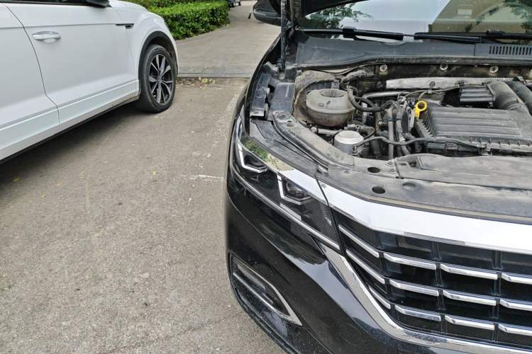 Used Volkswagen Passat 2020 Revised Version 280TSI Business Edition China VI Standard Right Front Headlight