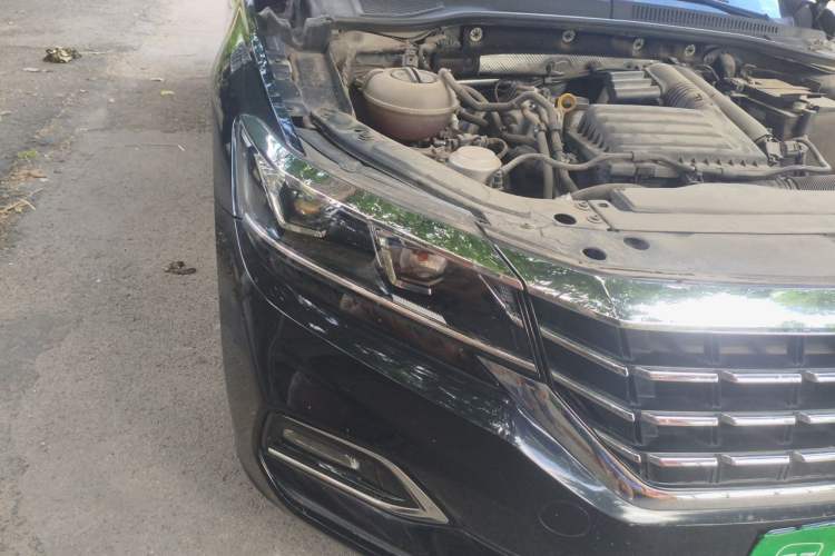 Used Volkswagen Passat 2020 Revised Version 280TSI Business Edition China VI Standard Right Front Headlight