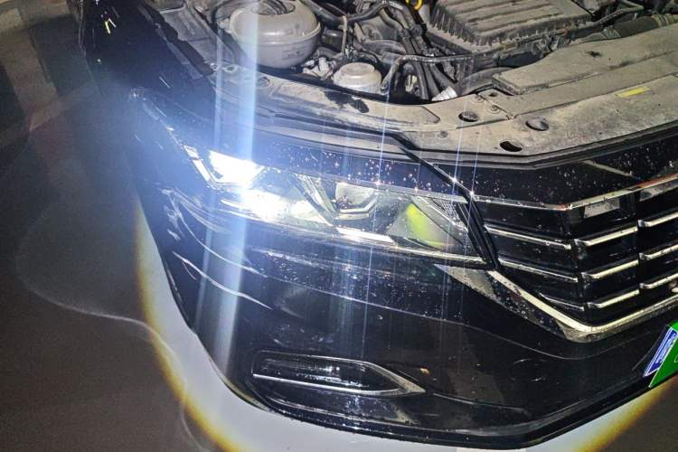 Used Volkswagen Passat 2020 280TSI Business Edition China VI Standard Right Front Headlight
