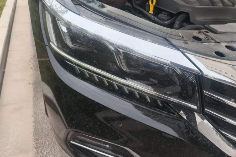 Used Volkswagen Passat 2020 330TSI Luxury Edition China VI Right Front Headlight