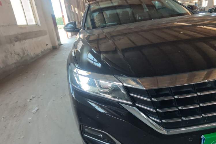 Used Volkswagen Passat 2020 330TSI Elite Edition China VI Right Front Headlight