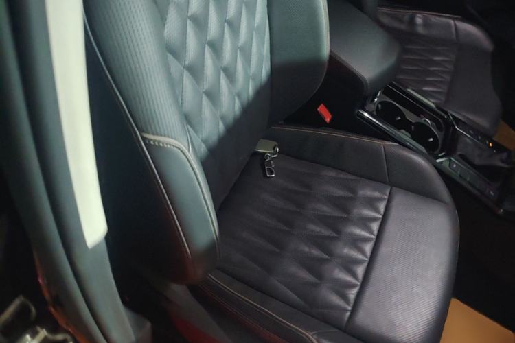 Used Volkswagen Passat 2020 330TSI Luxury Edition China VI Right Front Seat