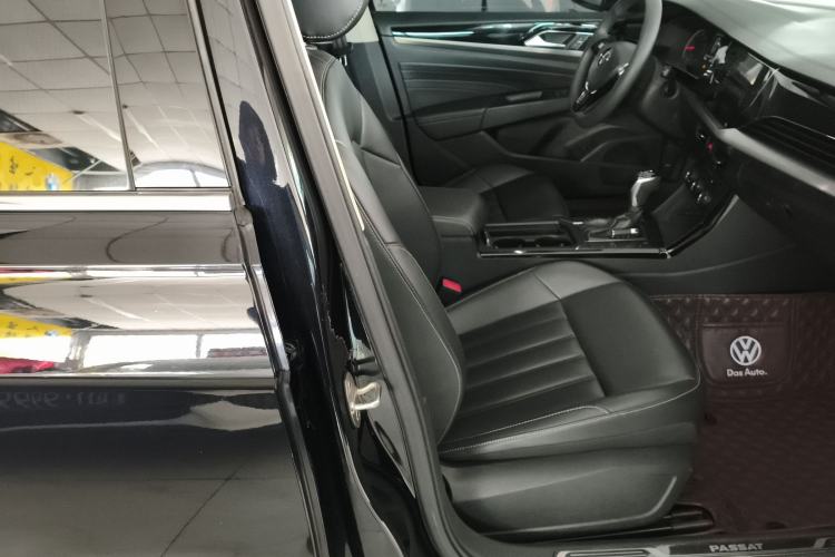 Used Volkswagen Passat 2020 Revised Version 280TSI Business Edition China VI Standard Right Front Seat