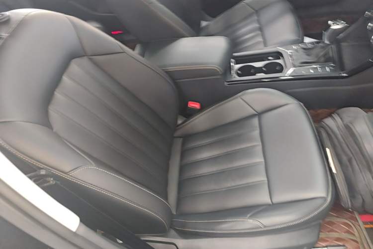 Used Volkswagen Passat 2020 280TSI Business Edition China VI Standard Right Front Seat