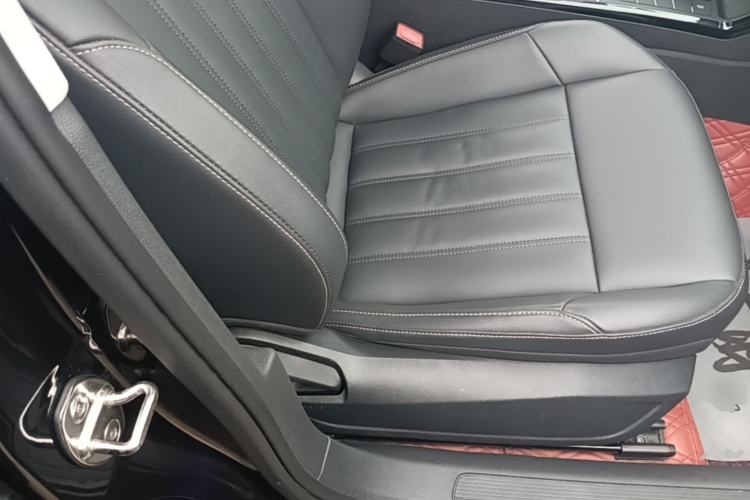 Used Volkswagen Passat 2020 Revised Version 280TSI Business Edition China VI Standard Right Front Seat