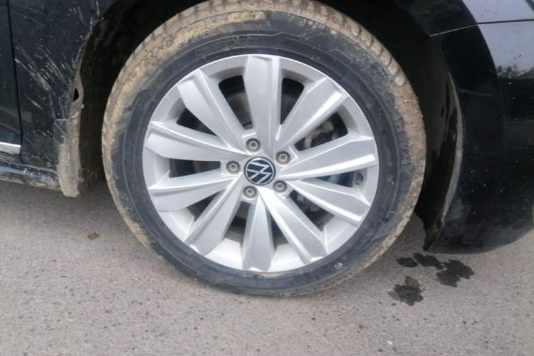 Used Volkswagen Passat 2020 330TSI Elite Edition China VI Right Front Wheel Hub
