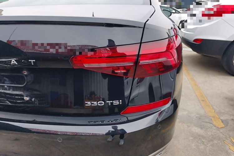 Used Volkswagen Passat 2020 330TSI Elite Edition China VI Right Rear Taillight