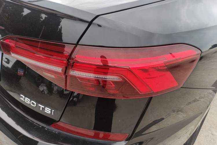 Used Volkswagen Passat 2020 280TSI Business Edition China VI Standard Right Rear Taillight