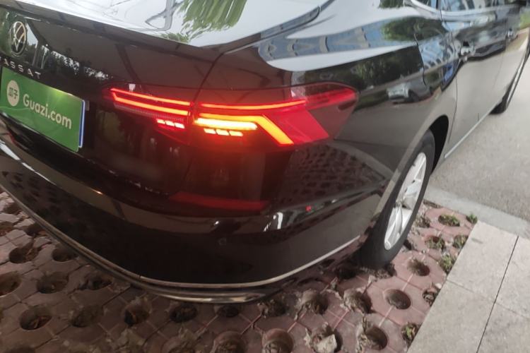 Used Volkswagen Passat 2020 Revised Version 280TSI Business Edition China VI Standard Right Rear Taillight