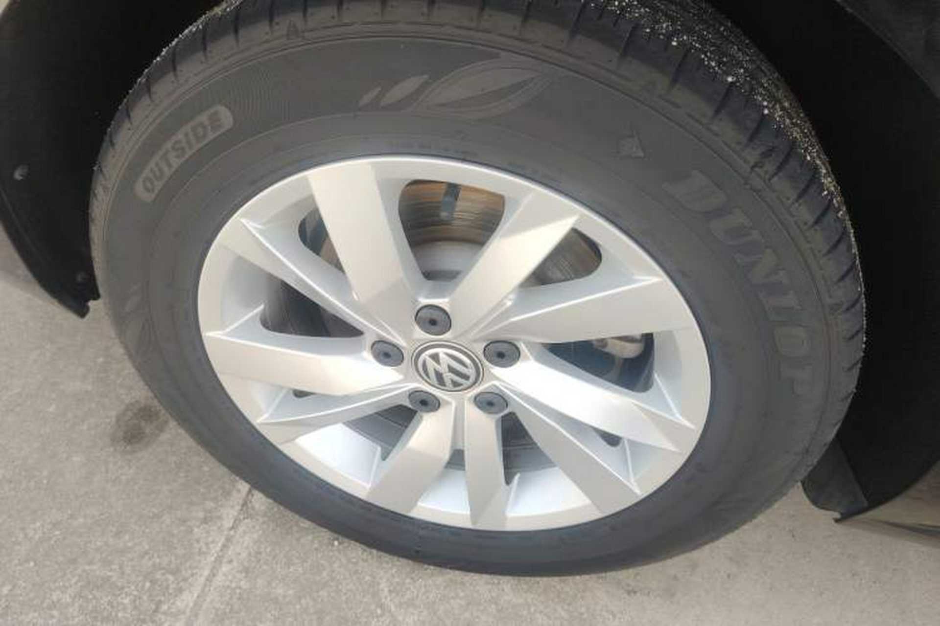 Used Volkswagen Passat 2020 280TSI Business Edition China VI Standard Right Rear Wheel Hub
