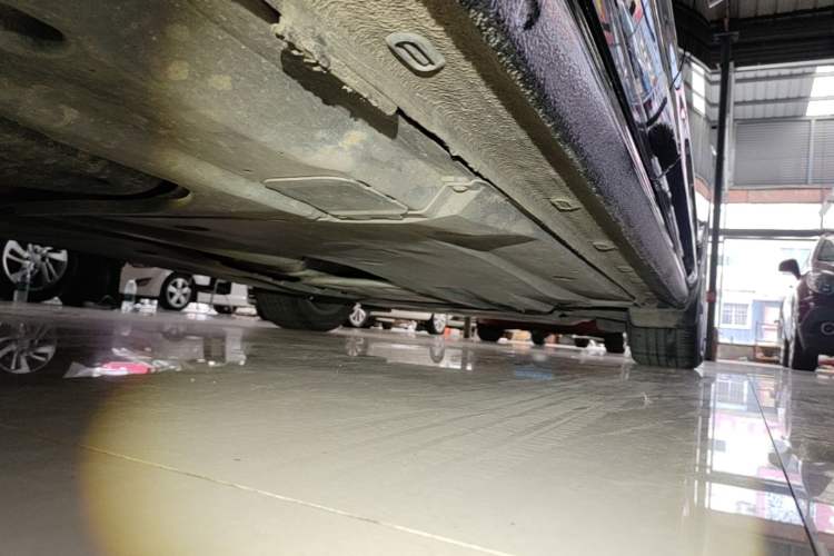 Used Volkswagen Passat 2020 330TSI Elite Edition China VI Right Side Sill