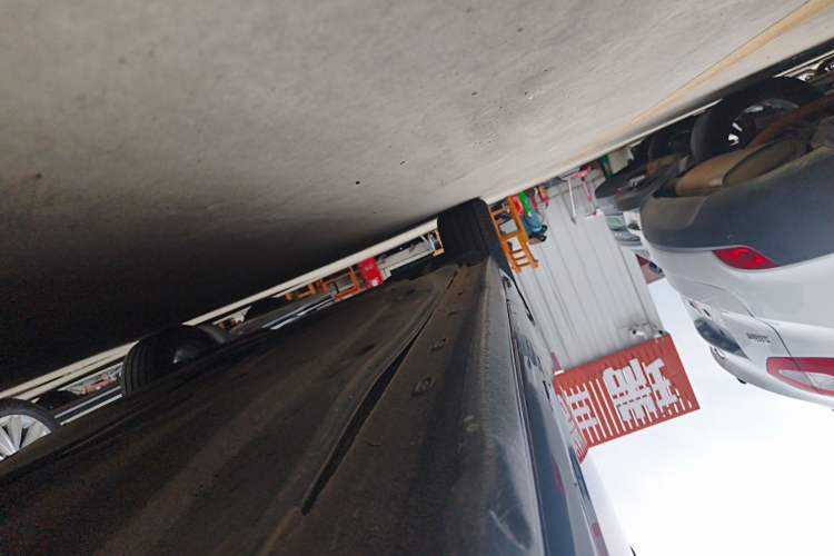 Used Volkswagen Passat 2020 330TSI Elite Edition China VI Right Side Sill