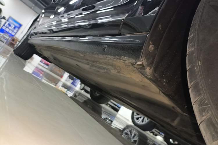 Used Volkswagen Passat 2020 280TSI Business Edition China VI Standard Right Side Sill