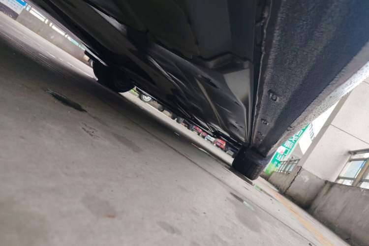 Used Volkswagen Passat 2020 330TSI Luxury Edition China VI Right Side Sill