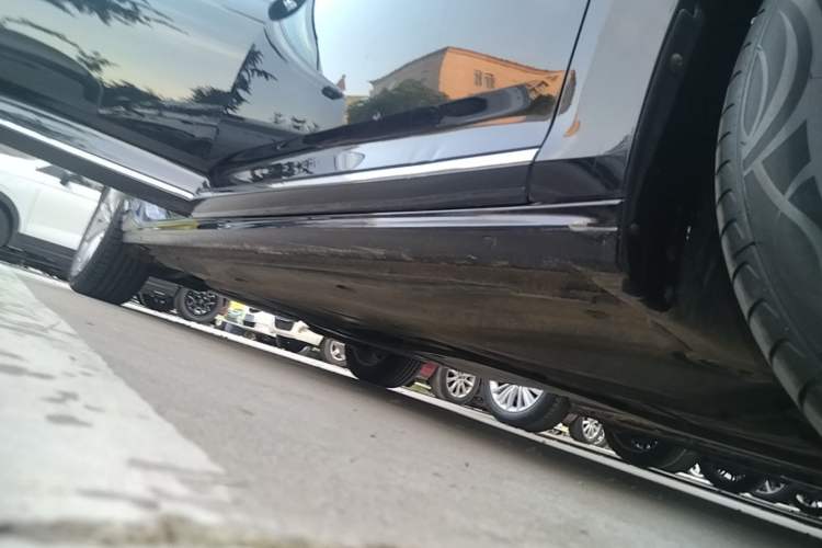 Used Volkswagen Passat 2020 Revised Version 280TSI Elite Edition China VI Standard Right Side Sill