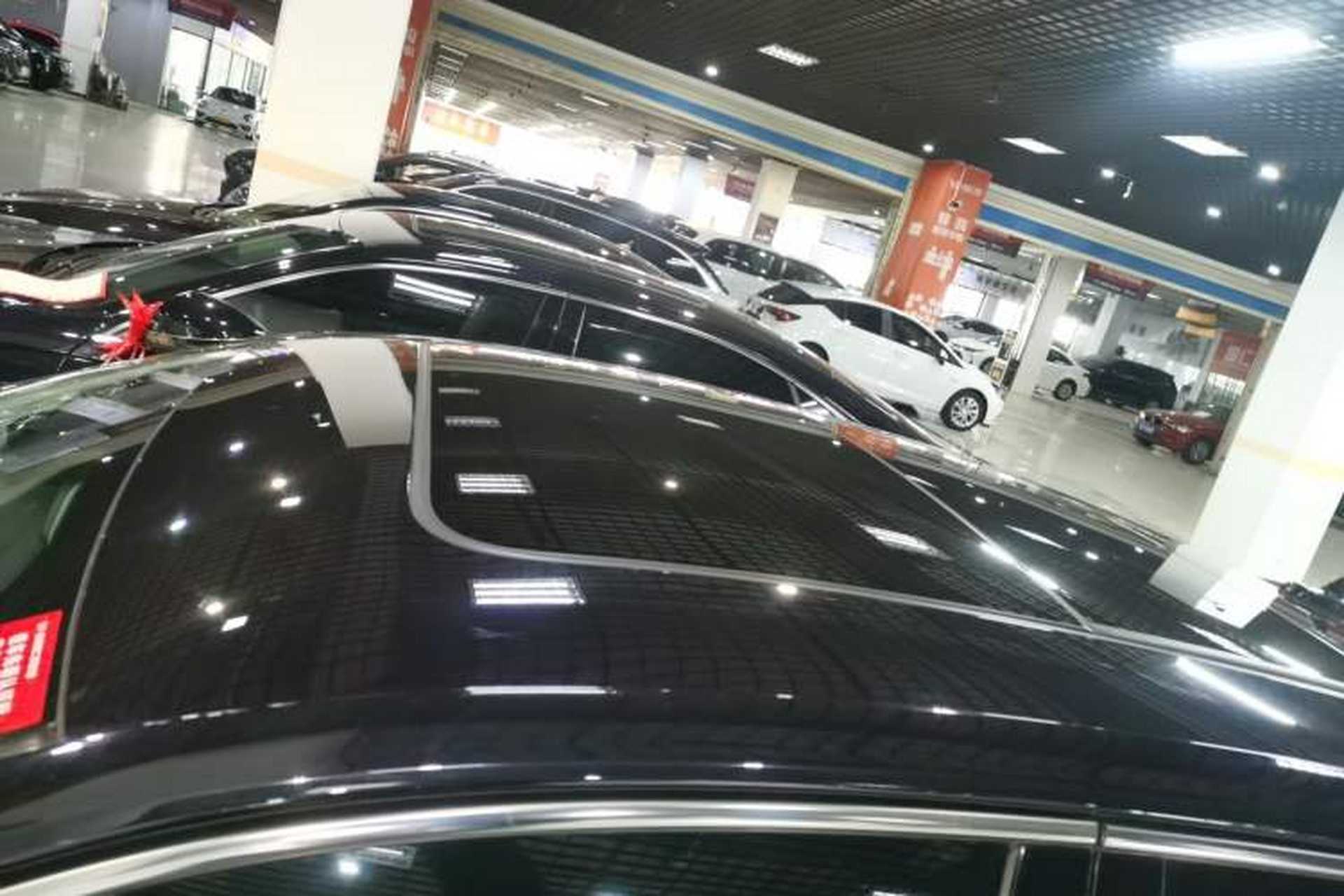 Used Volkswagen Passat 2020 330TSI Elite Edition China VI Roof