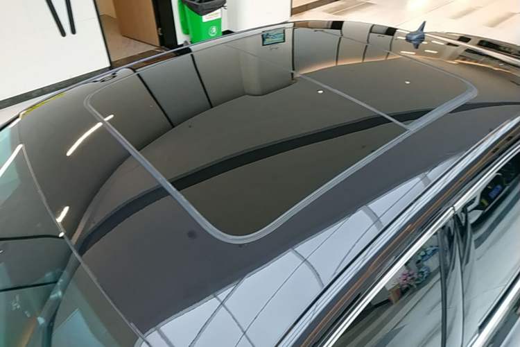 Used Volkswagen Passat 2020 Facelift 330TSI Elite Edition China VI Standard Roof