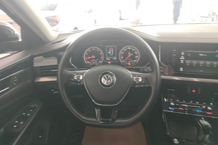 Used Volkswagen Passat 2020 330TSI Elite Edition China VI Steering Wheel