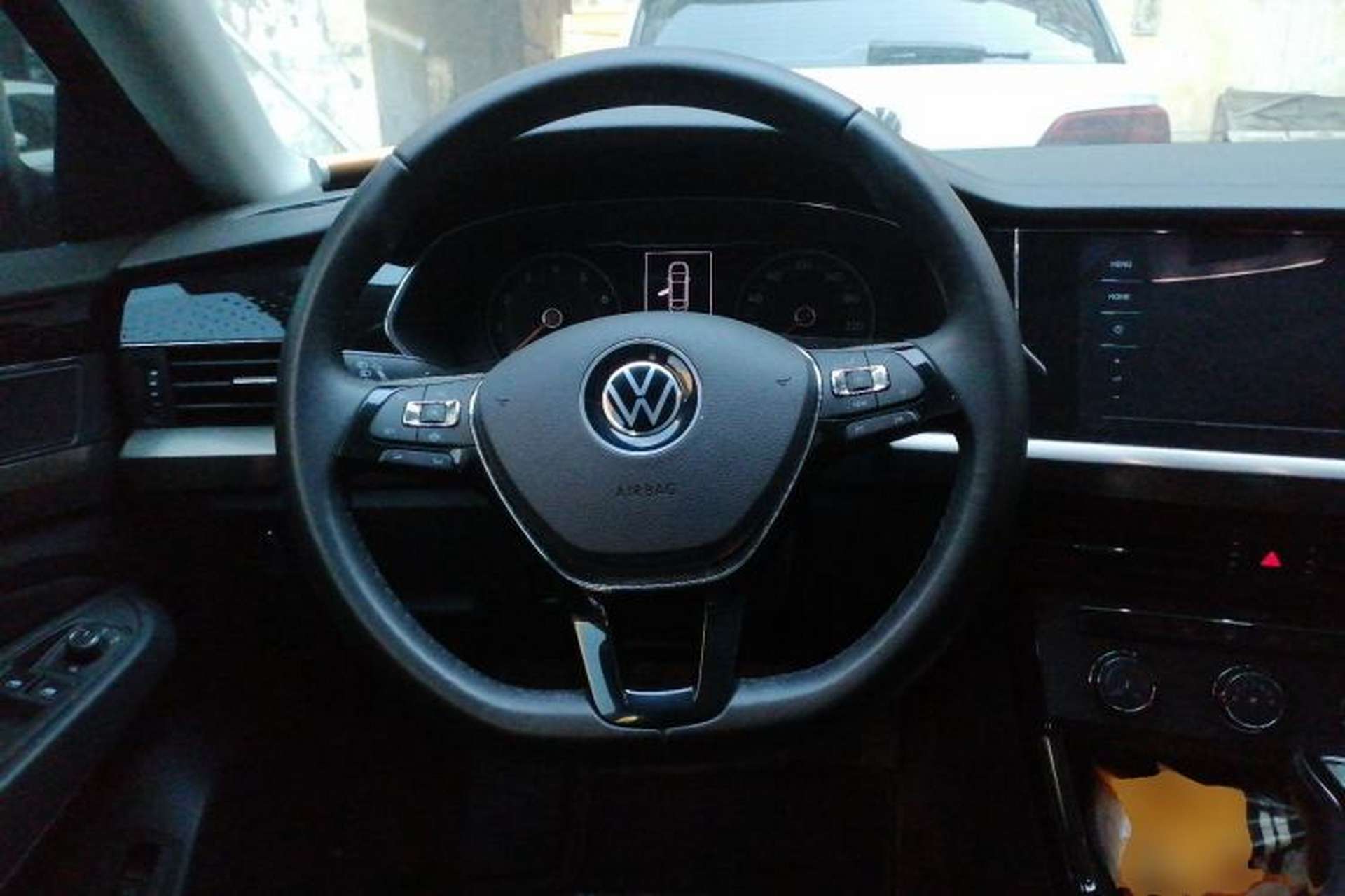 Used Volkswagen Passat 2020 Facelift 330TSI Elite Edition China VI Standard Steering Wheel