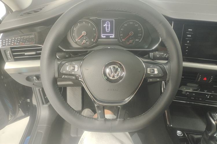 Used Volkswagen Passat 2020 330TSI Elite Edition China VI Steering Wheel
