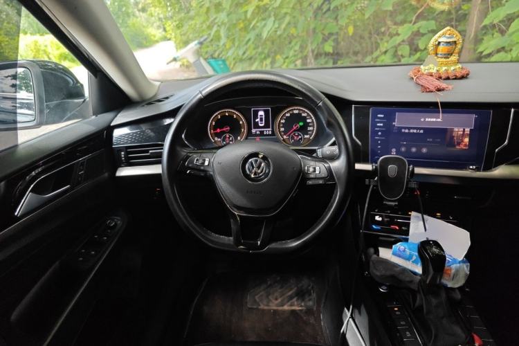 Used Volkswagen Passat 2020 330TSI Elite Edition China VI Steering Wheel