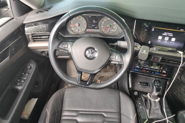 Used Volkswagen Passat 2020 330TSI Elite Edition China VI Steering Wheel