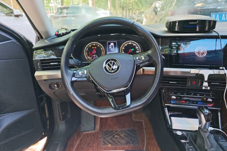 Used Volkswagen Passat 2020 330TSI Elite Edition China VI Steering Wheel
