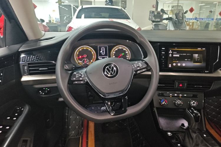 Used Volkswagen Passat 2020 Revised Version 280TSI Business Edition China VI Standard Steering Wheel