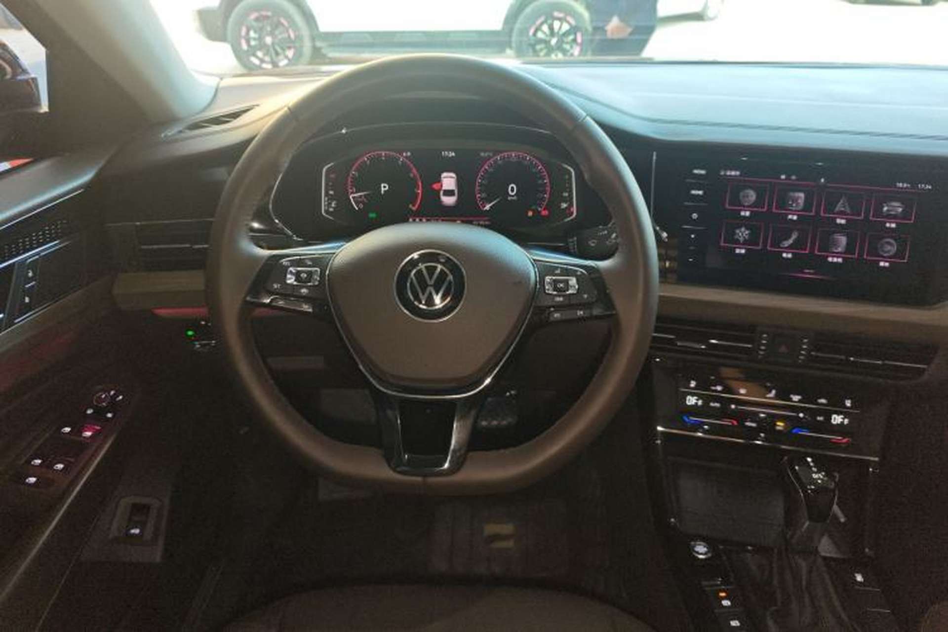 Used Volkswagen Passat 2020 Revised Version 330TSI Luxury Edition China VI Standard Steering Wheel