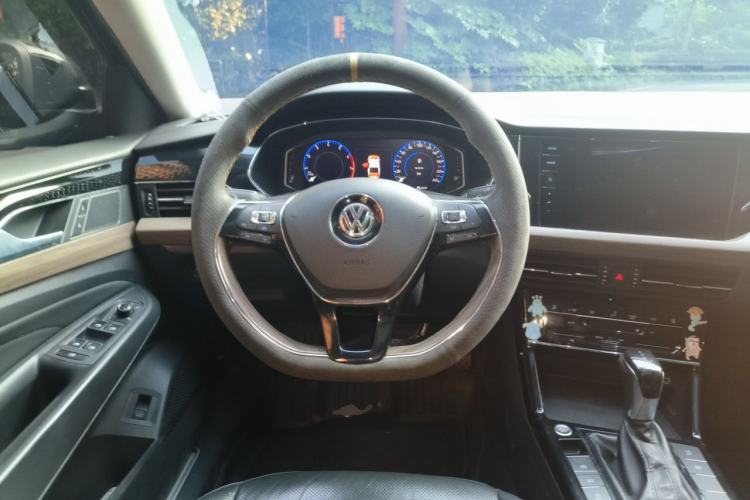 Used Volkswagen Passat 2020 380TSI Prestige Edition China VI Standard Steering Wheel