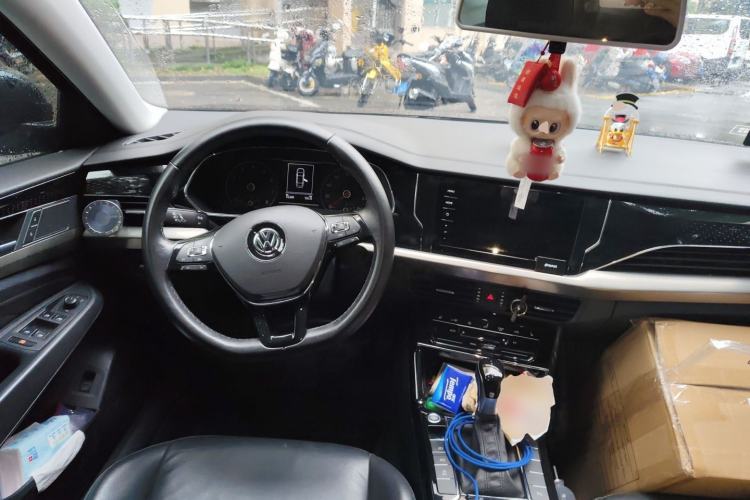 Used Volkswagen Passat 2020 330TSI Elite Edition China VI Steering Wheel