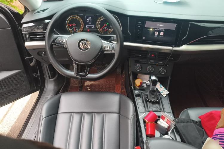 Used Volkswagen Passat 2020 Revised Version 280TSI Business Edition China VI Standard Steering Wheel