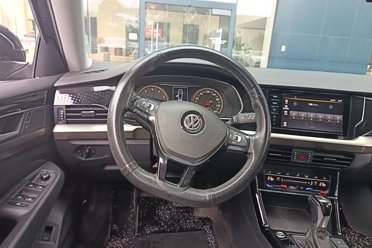 Used Volkswagen Passat 2020 330TSI Elite Edition China VI Steering Wheel
