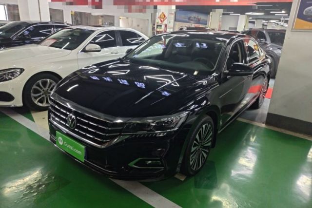 Used Volkswagen Passat 2020 Revised Version 330TSI Luxury Edition China VI Standard