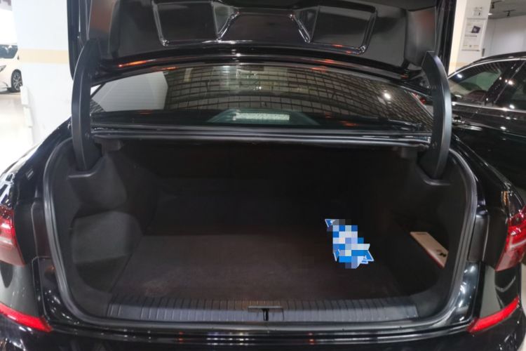 Used Volkswagen Passat 2020 330TSI Elite Edition China VI Trunk