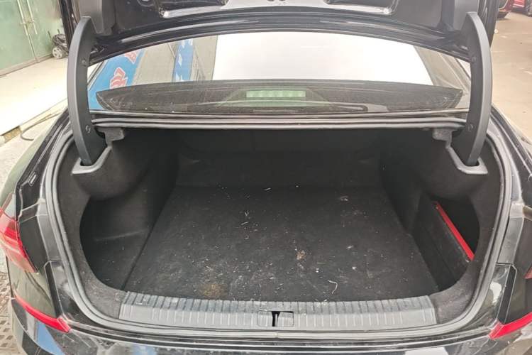 Used Volkswagen Passat 2020 280TSI Business Edition China VI Standard Trunk