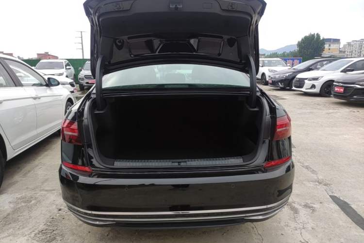 Used Volkswagen Passat 2020 280TSI Business Edition China VI Standard Trunk