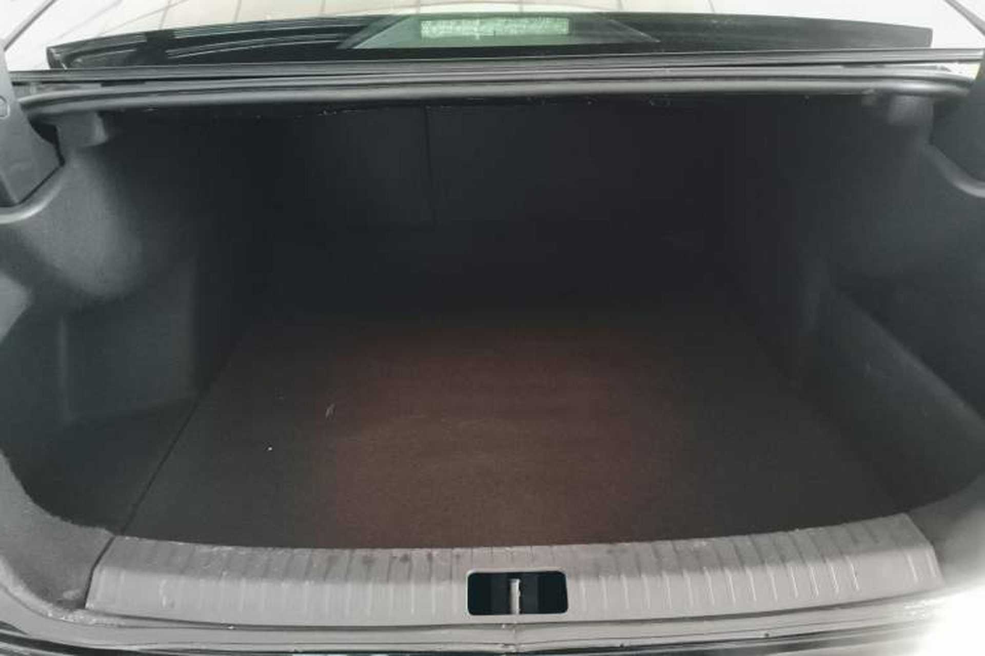 Used Volkswagen Passat 2020 Revised Version 280TSI Business Edition China VI Standard Trunk