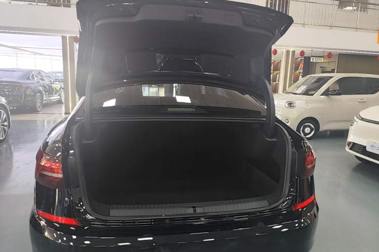 Used Volkswagen Passat 2020 280TSI Business Edition China VI Standard Trunk