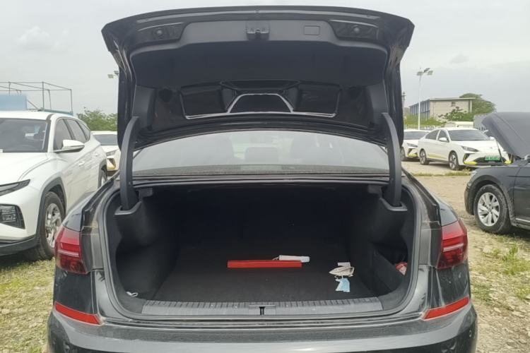 Used Volkswagen Passat 2020 Revised Version 280TSI Business Edition China VI Standard Trunk