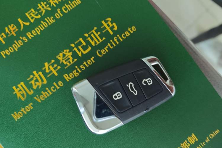 Used Volkswagen Passat 2020 Facelift 330TSI Elite Edition China VI Standard Vehicle Key