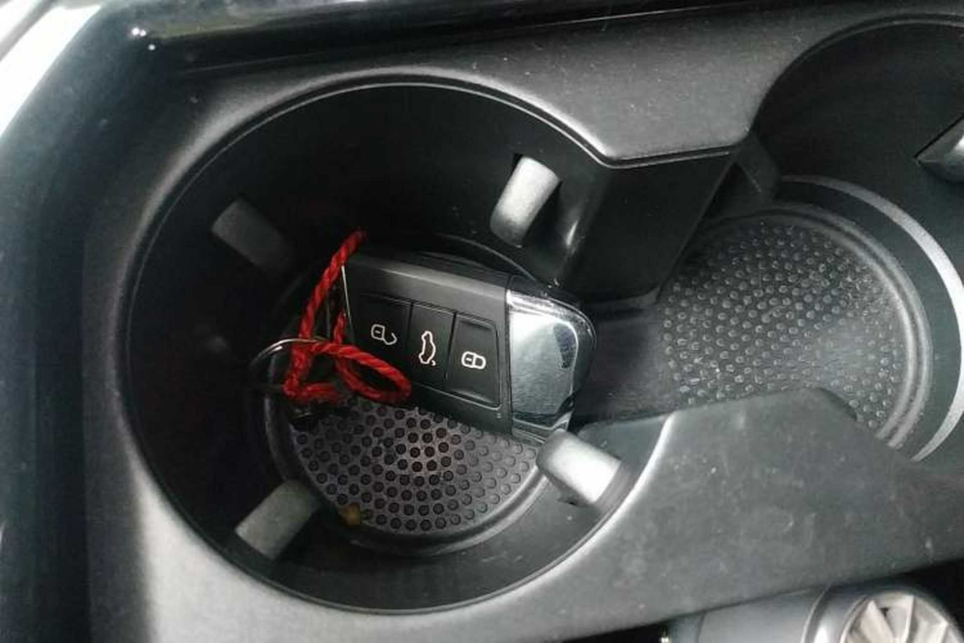 Used Volkswagen Passat 2020 Revised Version 330TSI Luxury Edition China VI Standard Vehicle Key