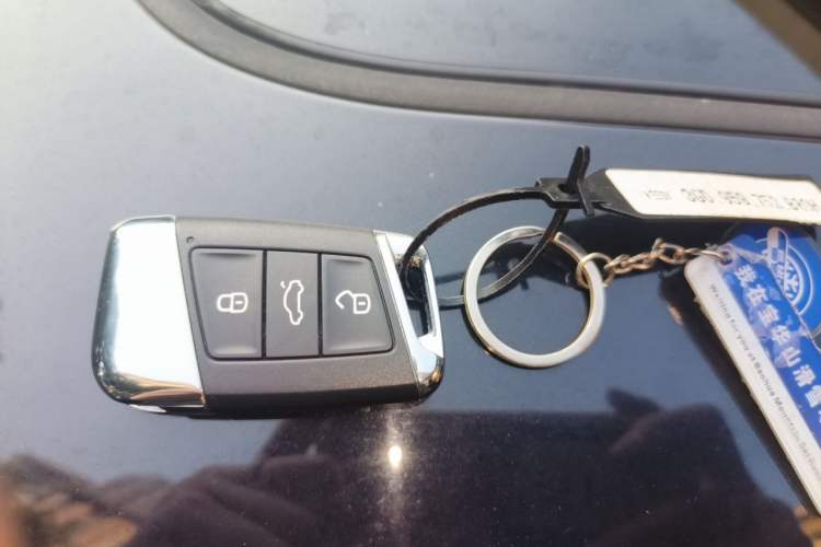 Used Volkswagen Passat 2020 380TSI Prestige Edition China VI Standard Vehicle Key