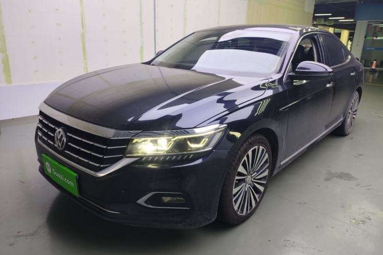Used Volkswagen Passat 2020 330TSI Luxury Edition China VI Guazi used car, China used car export, Used car for sale, Used  cars, Cheapest cars for sale