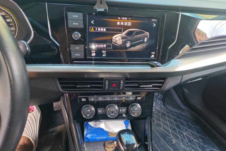 Used Volkswagen Passat 2020 330TSI Elite Edition China VI Audio And AC Panel