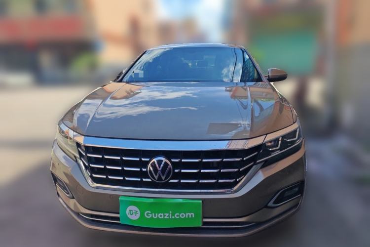 Used Volkswagen Passat 2020 330TSI Elite Edition China VI Front