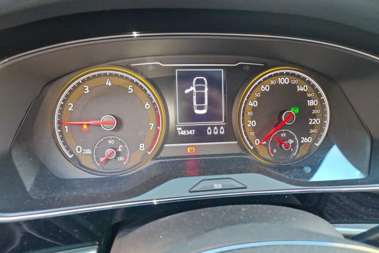 Used Volkswagen Passat 2020 330TSI Elite Edition China VI Instrument Cluster