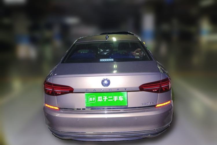 Used Volkswagen Passat 2020 330TSI Luxury Edition China VI Rear